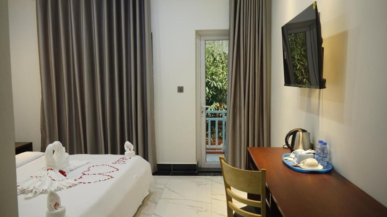 Sawadee Suorsdei Boutique Hotel Kampot Eksteriør billede